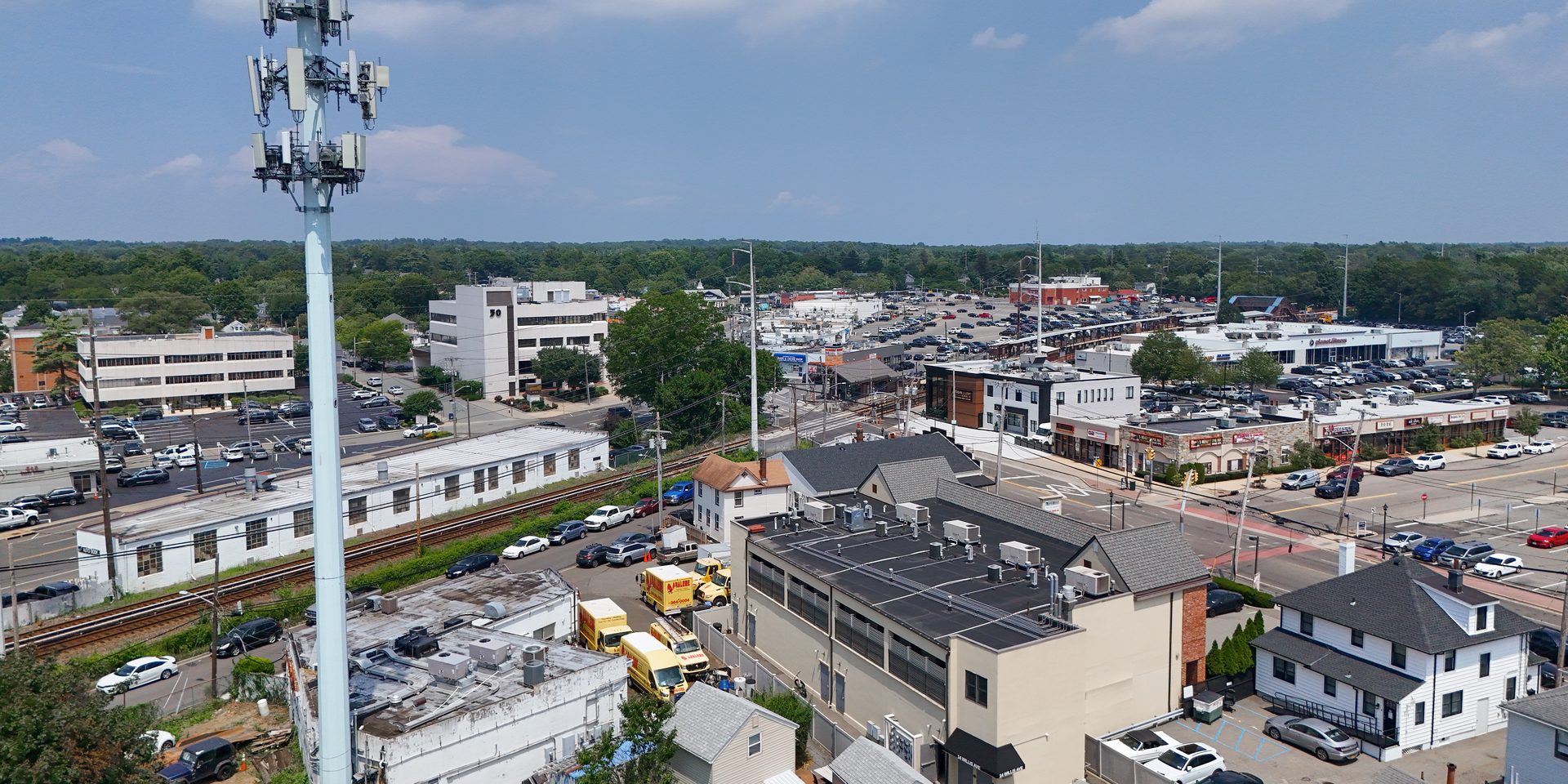 Skyline of Syosset, New York, USA